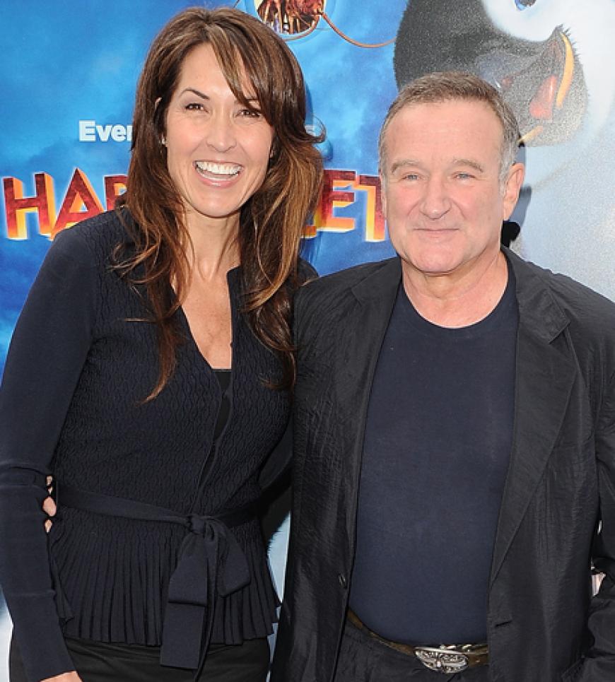 Susan Schneider und Hollywood-Star Robin Williams posieren für die Kameras