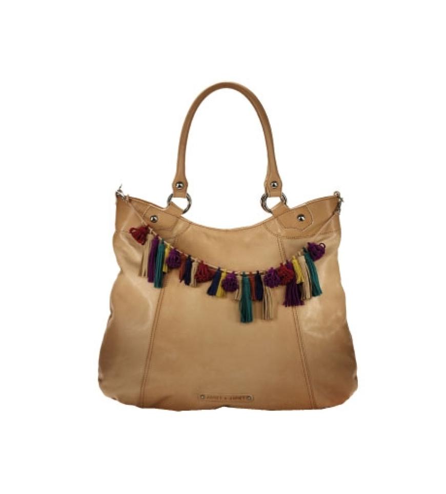 Ledertasche mit bunten Fransen von Janet & Janet, ca. 290 Euro
