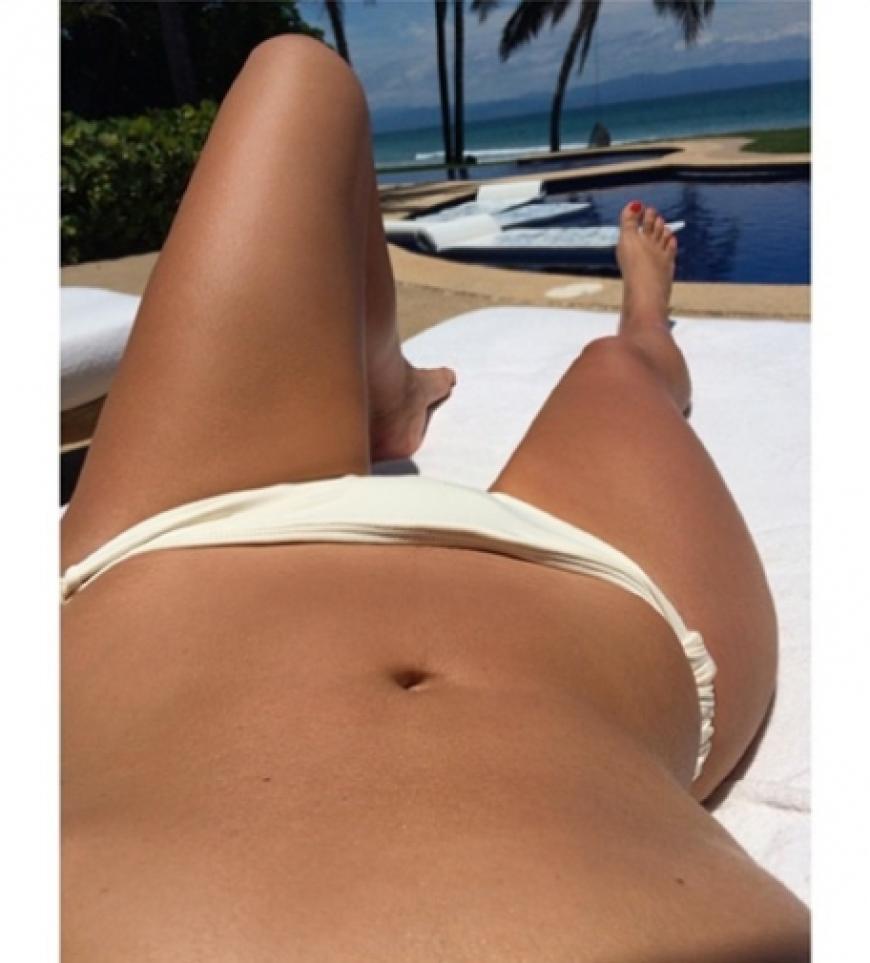 Kim Kardashian genießt die zweiten Flitterwochen mit Kanye West in einem Luxusresort in Mexiko - und zeigt gleichzeitig ihren sexy Bikini-Body