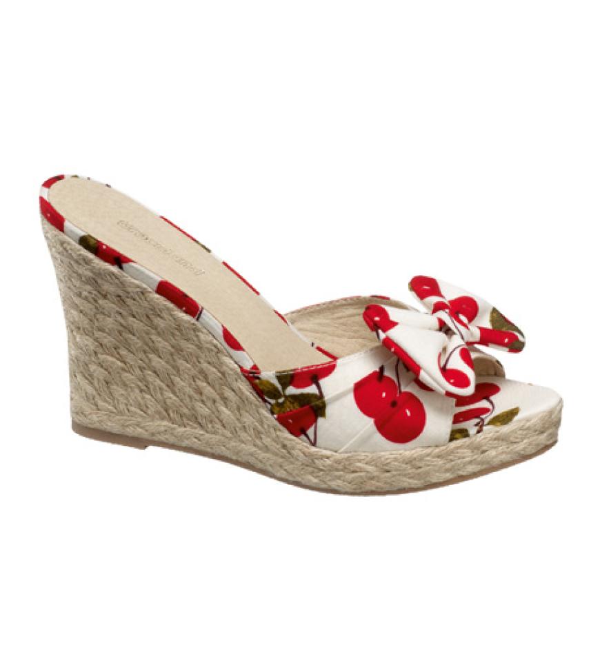 Reinschlüpfen und wohlfühlen! Peeptoe-Wedges von Deichmann, ca. 20 Euro