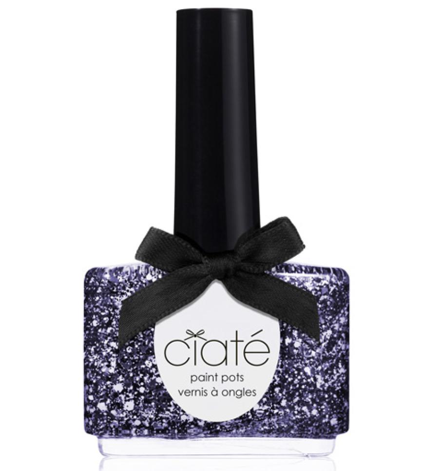 Nagellack im Tweed-Look von Ciaté. (Ton: