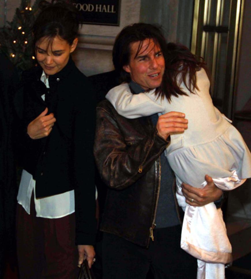 Tom Cruise liebte die Inszenierung einer perfekt funktionierenden Familie - doch am Ende hat Katie Holmes nicht mehr mitgespielt. Sie reichte Mitte Juli die Scheidung ein