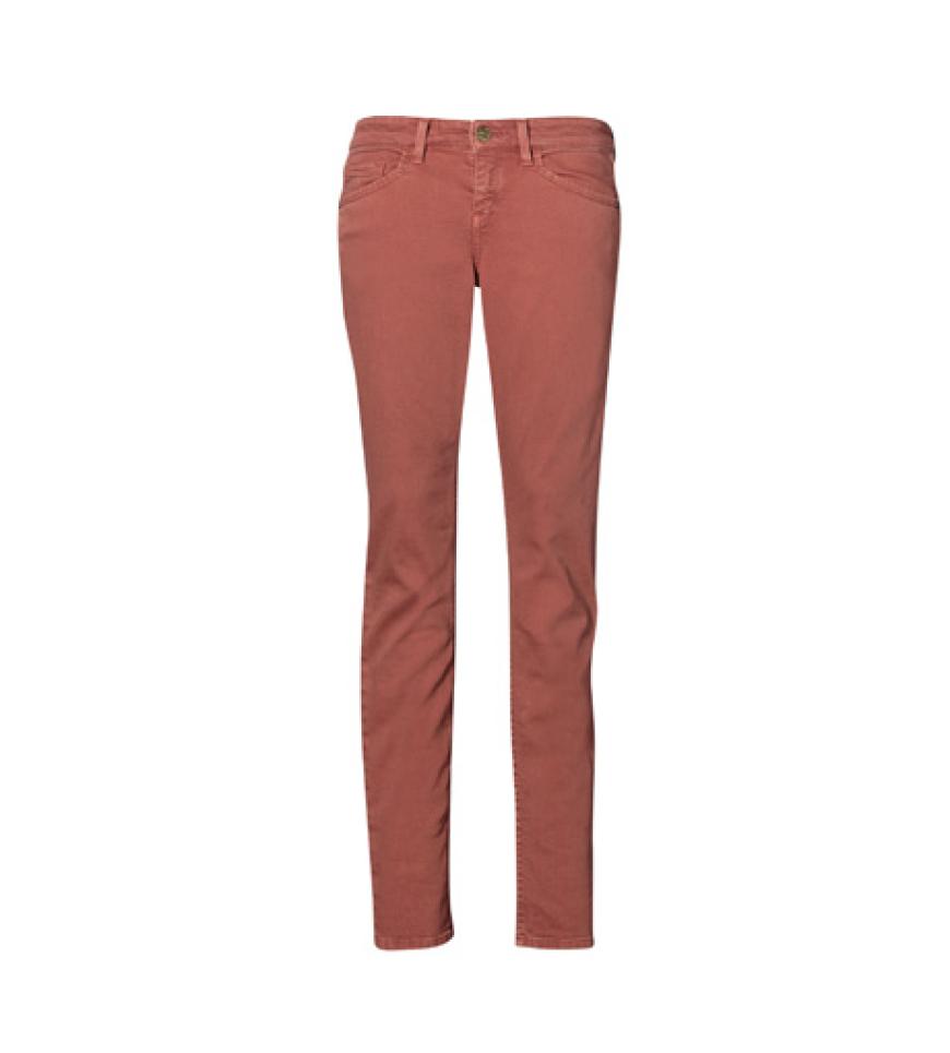 Die apricotfarbene Denim ist von Mexx, ca. 60 Euro