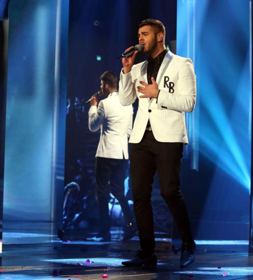 Ricardo sang 'Mirrors' von Justin Timberlake - seine Stimme passte richtig gut zu diesem Song