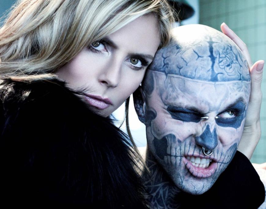 Beauty and the Beast! Heidi Klum posiert mit dem tattoowierten Model Zombie-Boy Rick Genest, der einen Gastauftritt in ihrer Show
