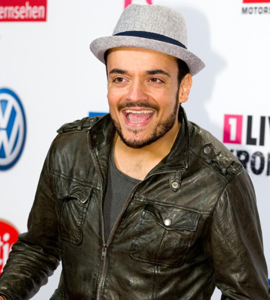 Zeigte sich allerbester Laune - dafür ohne Ehefrau Jana Ina: Giovanni Zarella