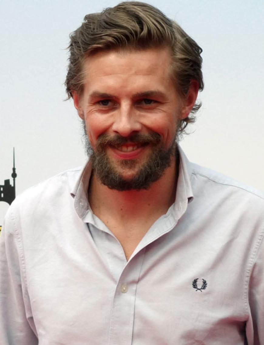 Moderator Klaas Heufer Umlauf zeigte sich auf der Premiere von
