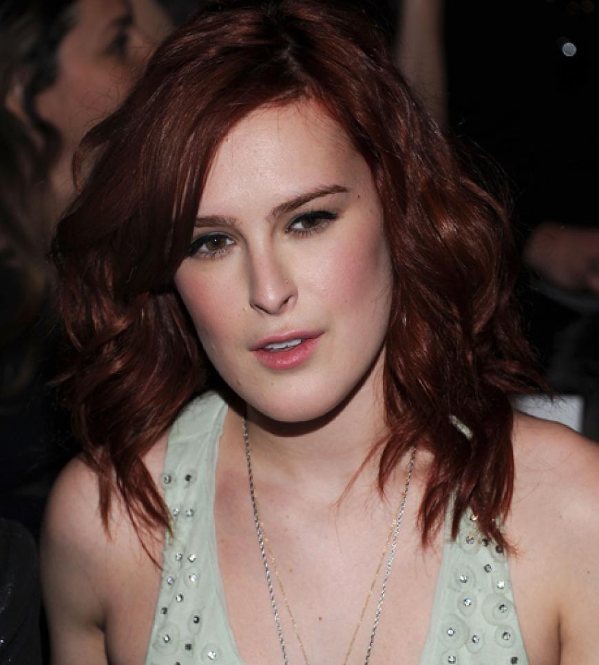 Rumer Willis ist das Gesicht von Badgley Mischka. Bei der Show des Labels saß sie natürlich in der ersten Reihe
