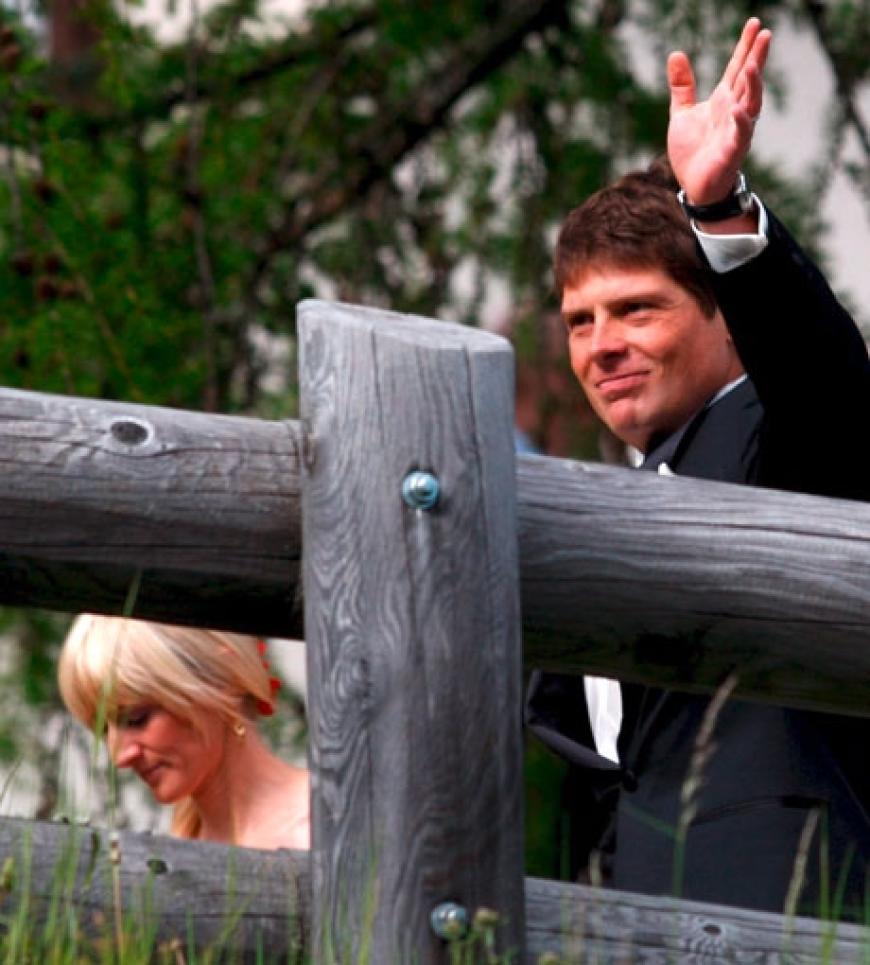 Jan Ullrich und Ehefrau Sara waren bei der Hochzeit dabei. Nach dem Ja-Wort von Boris und Lilly wurde das