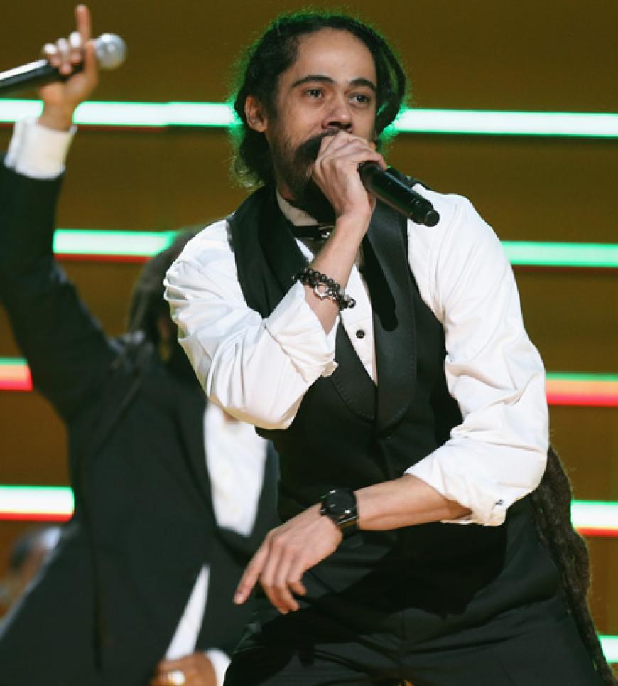 Damian Marley, der jüngste Sohn von Bob Marley, heizte auf der Bühne ordentlich ein