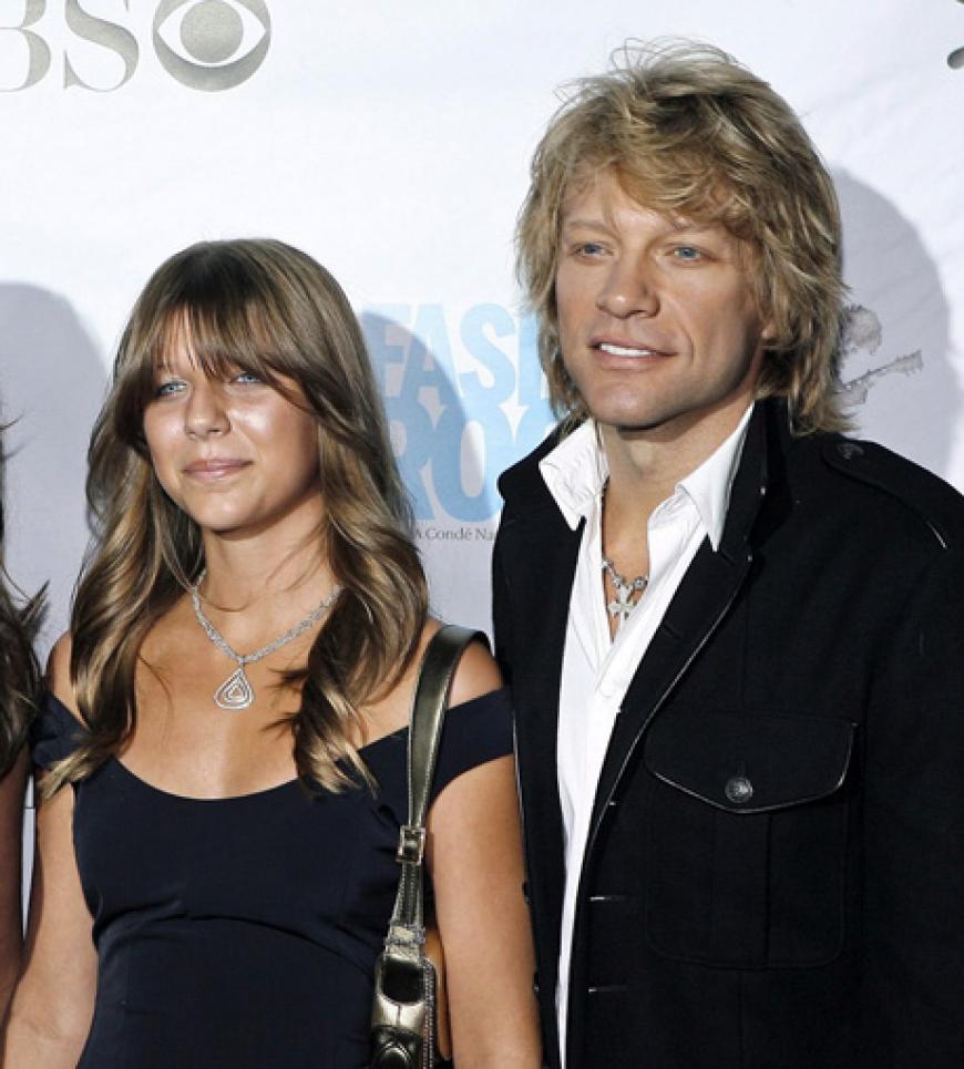 Auch Rocker Jon Bon Jovi musste um seine Tochter Stephanie bangen: Die 19-Jährige musste Mitte November wegen einer Überdosis Heroin ins Krankenhaus eingeliefert werden. Inzwischen geht es ihr aber wieder gut