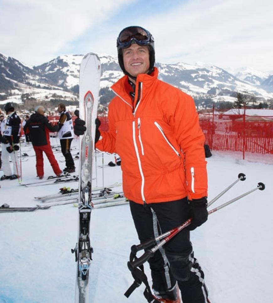 Während Ex-Formel1-Pilot Ralf Schumacher auf den Skiern unterwegs war ...