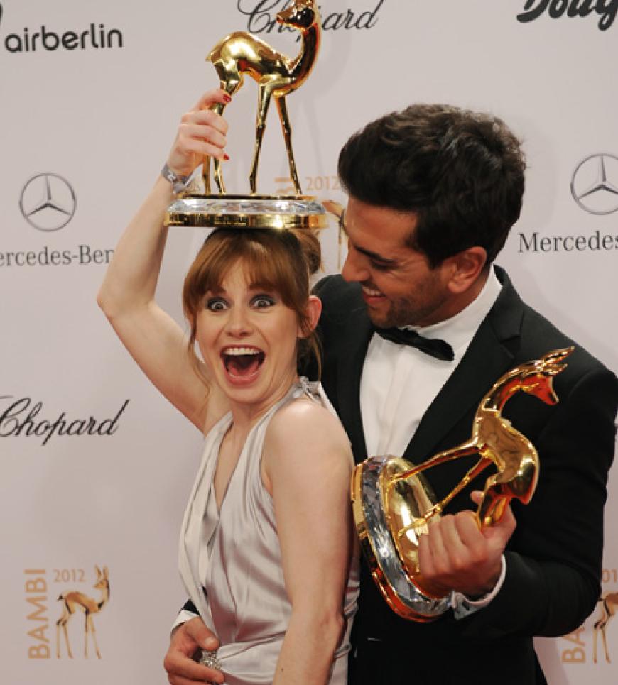 Die beiden Schauspieler Josefine Preuß mit Elyas M'Barek bekamen einen Preis in der Kategorie