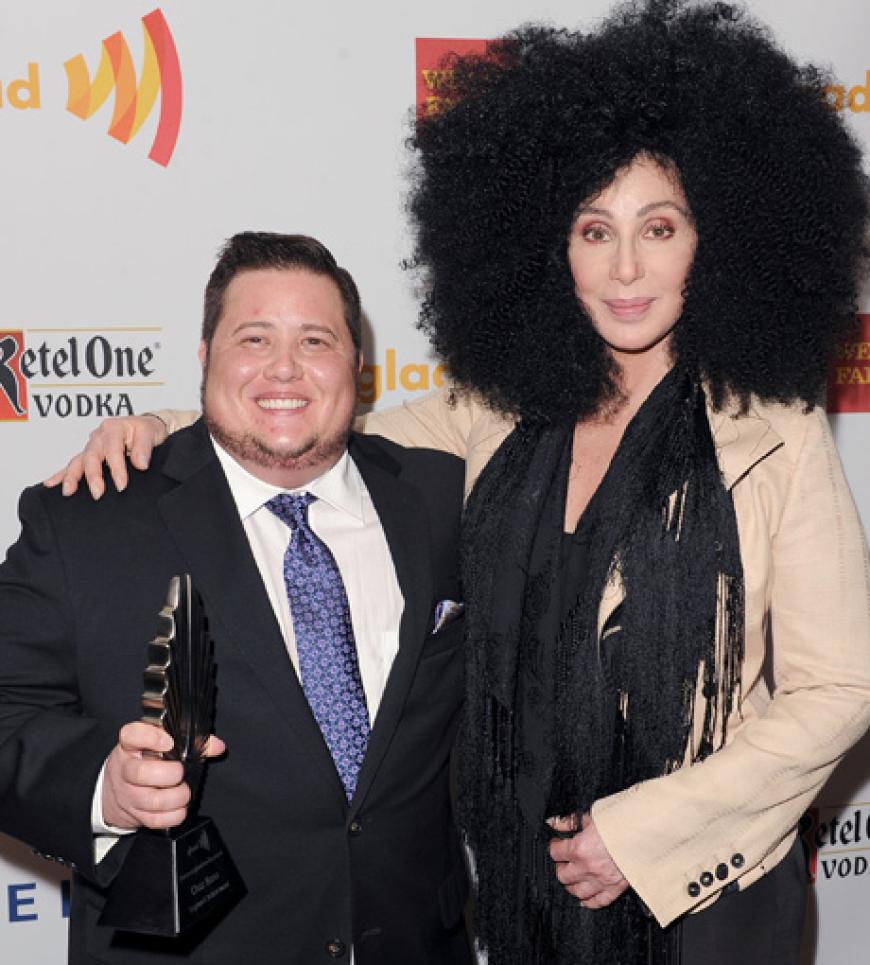Am Samstagabend wurden im Westin Bonaventure Hotel in Los Angelese die jährlichen GLAAD Medien Awards vergeben. Seit langem mal wieder vereint: Chaz Bono mit seiner Mutter, Sängerin Cher