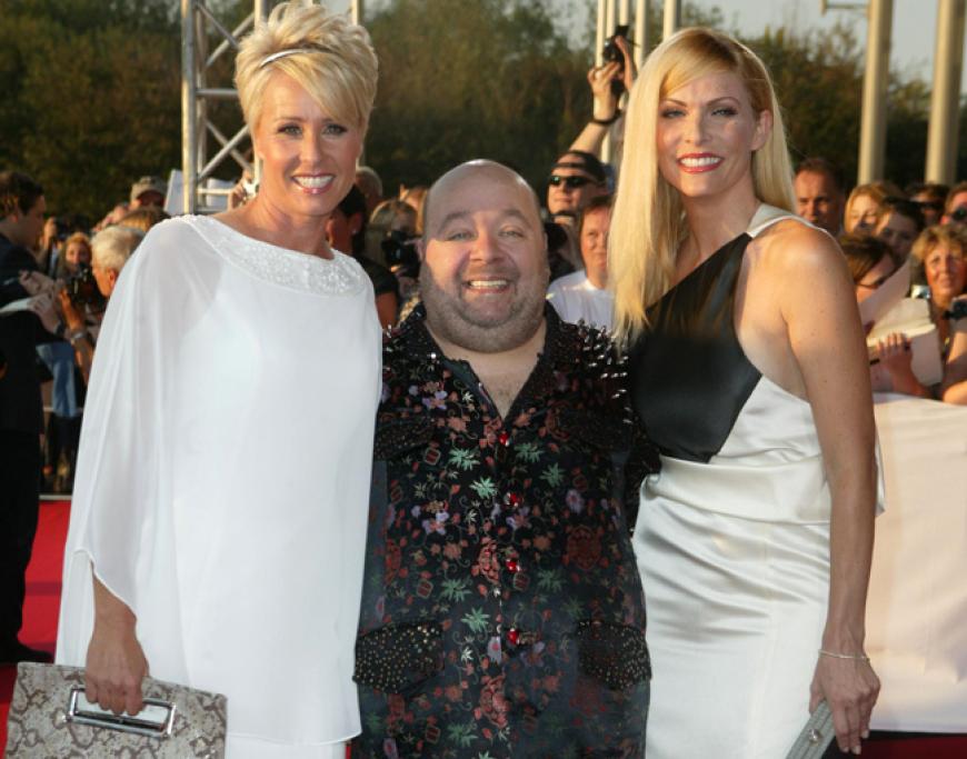 Prominente Freunde: Stars wie Sonja Zietlow und Sonya Kraus trauern über den Verlust von Dirk Bach