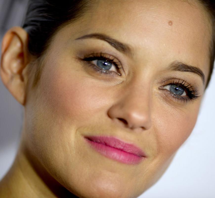 Très belle! Marion Cotillard brachte ein wenig französische Eleganz nach Ontario