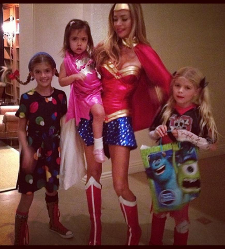 ...und hier die von Denise Richards!