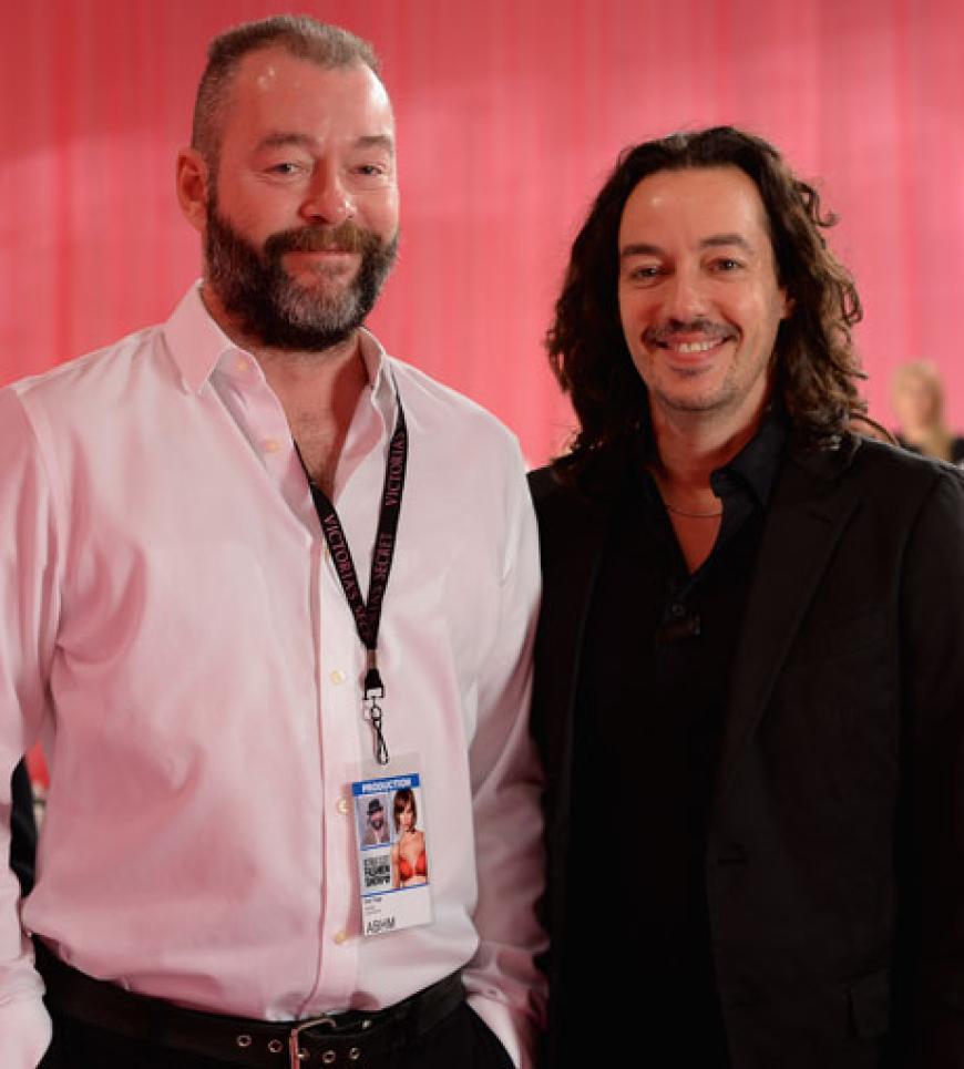 Und sie sorgen, dass aus den Models richtige Engel werden. Die Hair- und Make-Up-Artists´ Orlando Pita und Dick Page