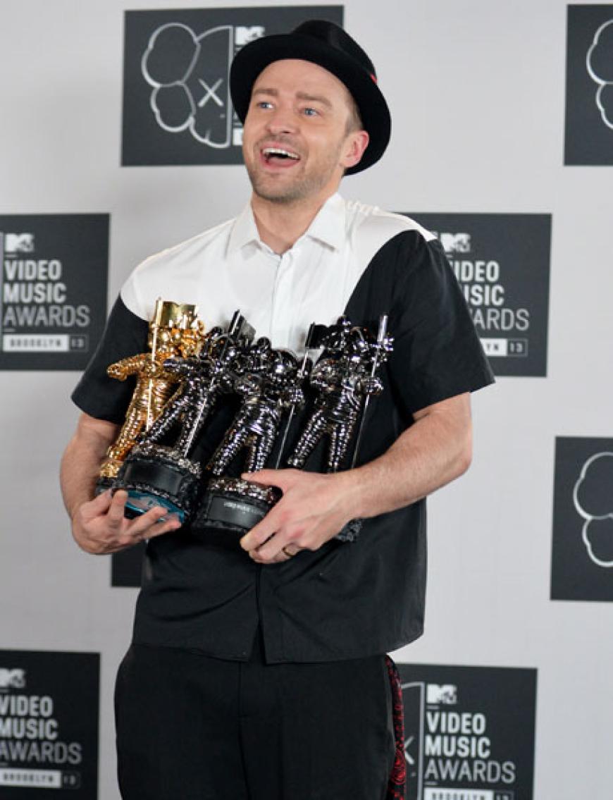 In den 90ern feierte Justin Timberlake mit der Boygroup 'N Sync weltweite Erfolge. Inzwischen ist der Frauenschwarm auch als Solokünstler mega-angesagt. OK! zeigt Justin Timberlake von früher - bis heute!
