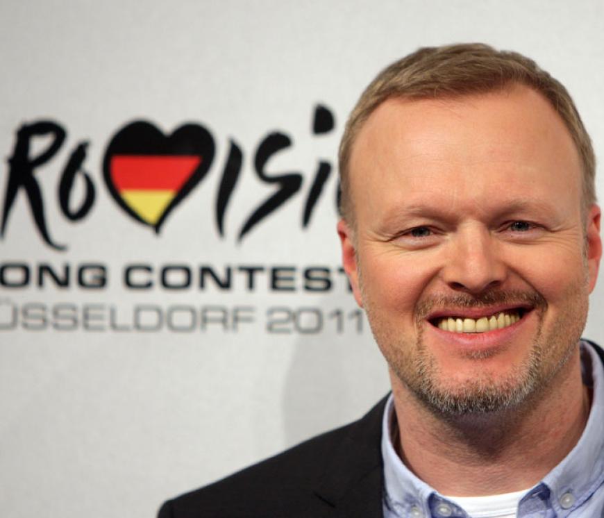 Stefan Raab - der deutsche Entertainer ist wichtiger Bestandteil des 'Eurovision Song Contest'. Neben der passiven Rolle im Jahr 2010, als Manager Lenas, hatte der 46-Jährige bereits mehrere aktive Rollen. Sowohl als Moderator im Jahr 2011 im eigenen Land, als auch mit einem eigenen Song, im Jahr 2000. Stefan trat mit dem Song