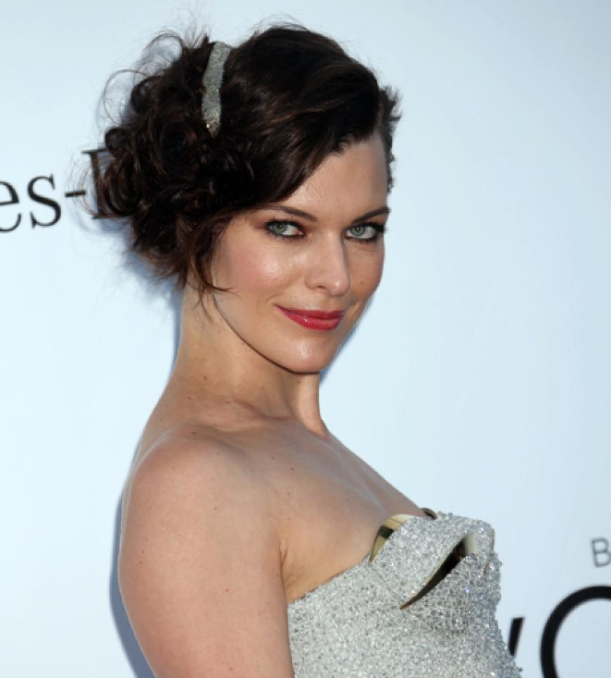 Auch Schauspielerin Milla Jovovich ließ sich bei der beliebten Gala blicken´