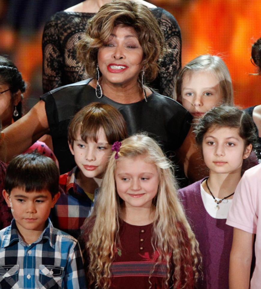 Großer Kinder-Fan: Sängerin Tina Turner performte mit den Kids