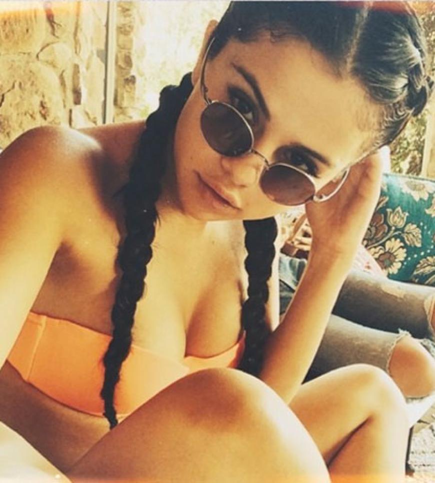 Ihr Teenie-Image ist sie wohl los. Zwar weiß Selena Gomez nicht unbedingt, welcher Kerl ihr gut tut, doch die Freundin von Justin Bieber weiß definitiv, wie man sich sexy in Pose wirft
