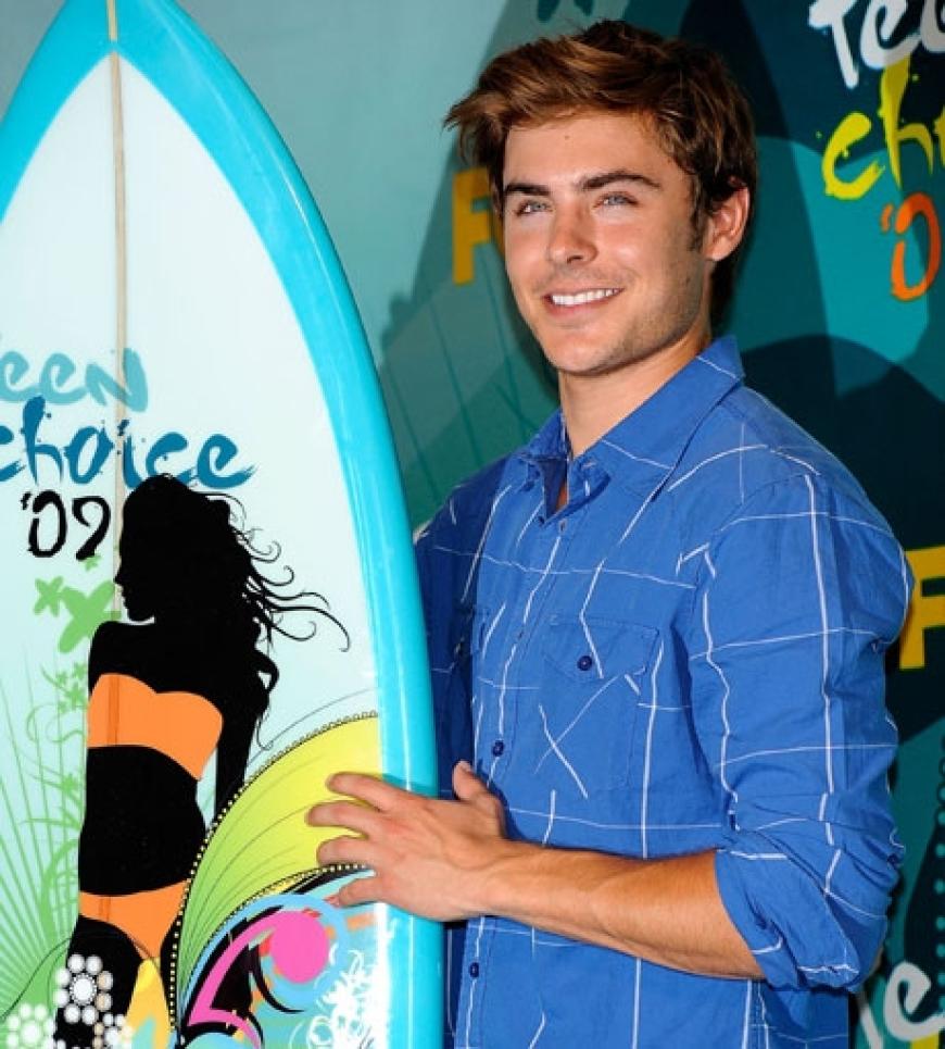 Zac Efron gewann mehrere Surfboards - unter anderem für seine Rolle in