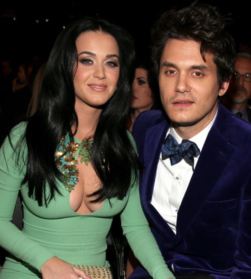 Nach wenigen Monaten ist es zwischen Katy Perry und John Mayer wieder aus. Ende März 2013 wird die erneute Trennung bekannt gegeben. Angeblich, weil sich beide auf ihre Karrieren konzentrieren wollen. Oder konnte Katy den Womanizer einfach nicht bändigen?