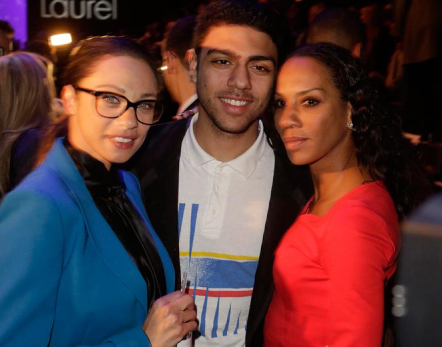 Familienzusammenführung: Lilly Becker mit Stiefsohn Noah Becker und dessen Mutter Barbara Becker bei der Fashion Show von Laurel