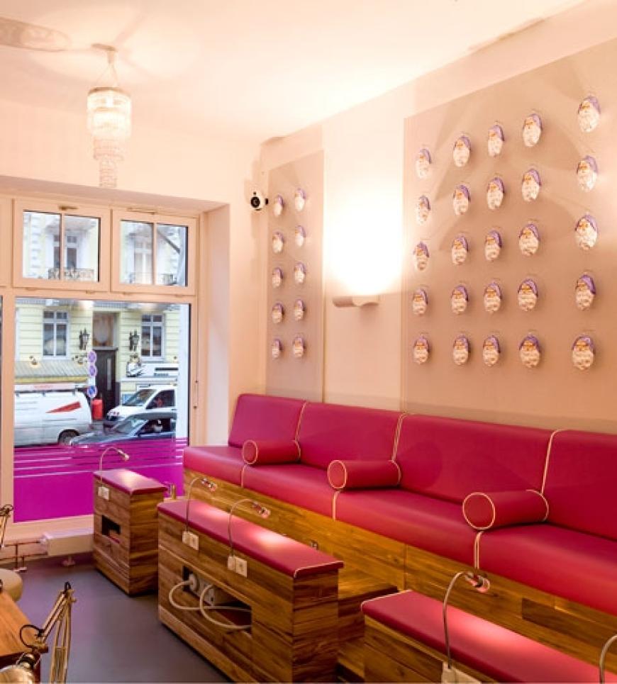 Falls Ihre Mutter aus Hamburg kommt, würde sie sich sicherlich auch über einen Termin in der Beautylounge von Adam & Eve freuen