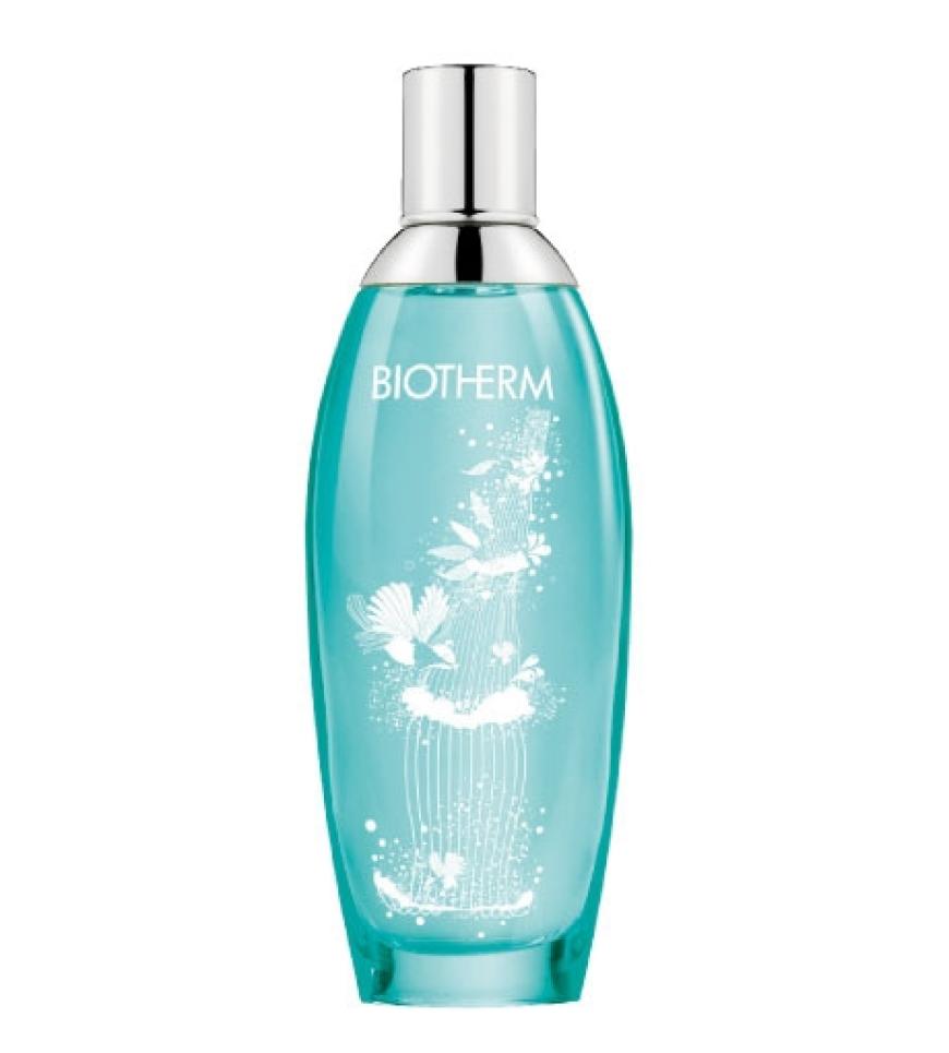 Exotisch: Kiwi und Lotusblüten
