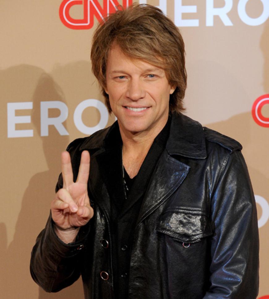 Jon Bon Jovi leitet seinen Künstlernamen von seinem richtigen ab: John Bongiovi.