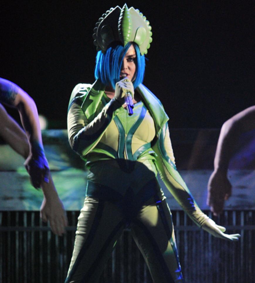 Angeblich verarbeitet Katy in dem Song ihre Trennung von Russell Brand