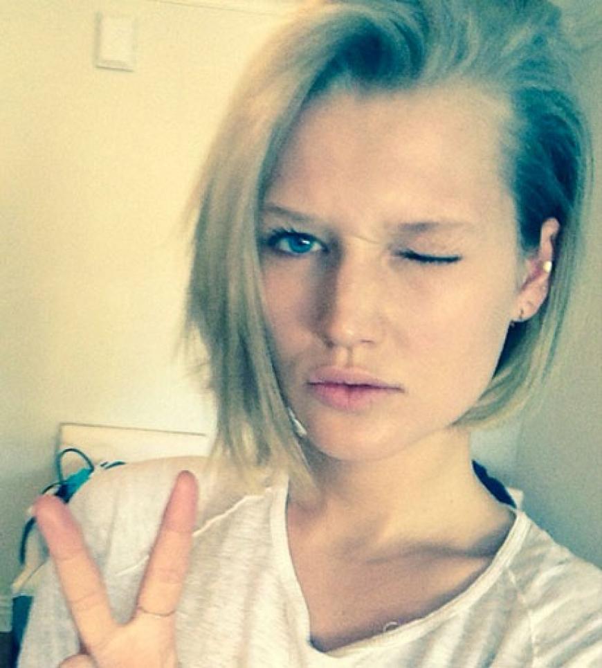 ...so aus! Ein cooler Bob steht dem Model!