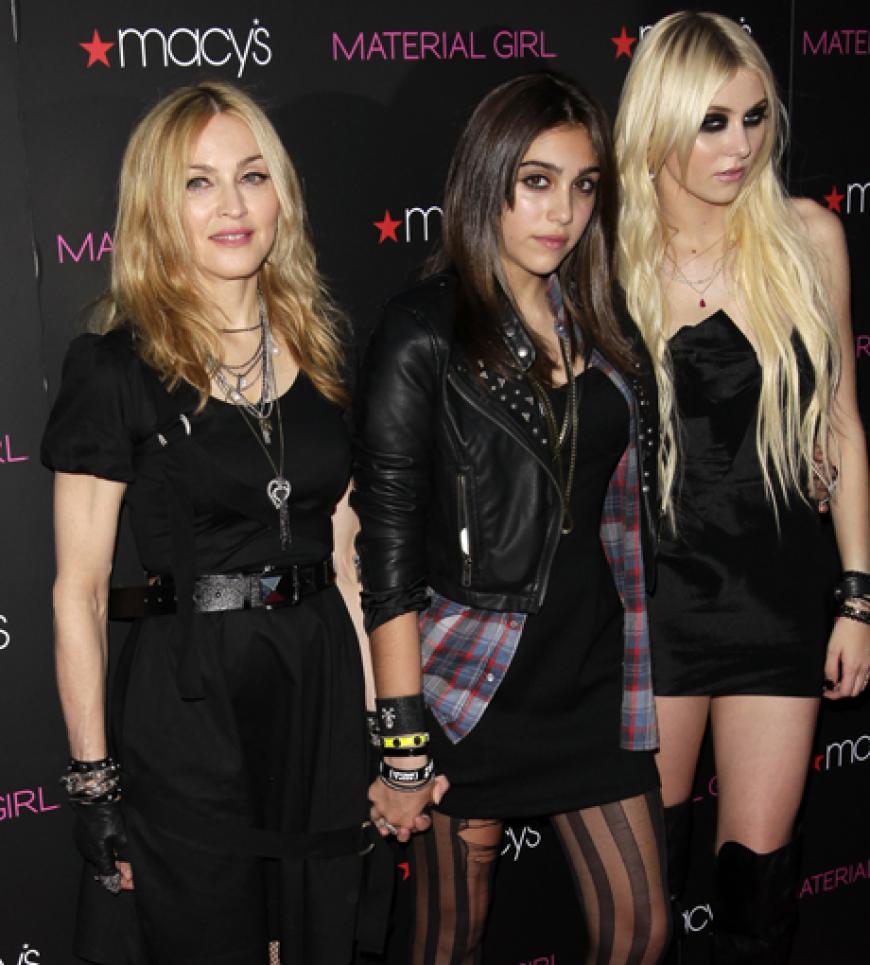 Beim Launch der gemeinsamen Fashion-Linie