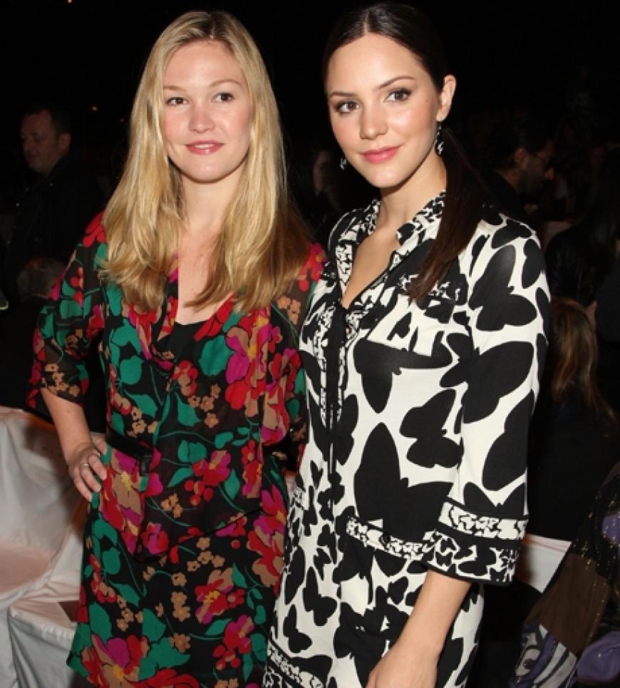 Julia Stiles und Katharine McPhee