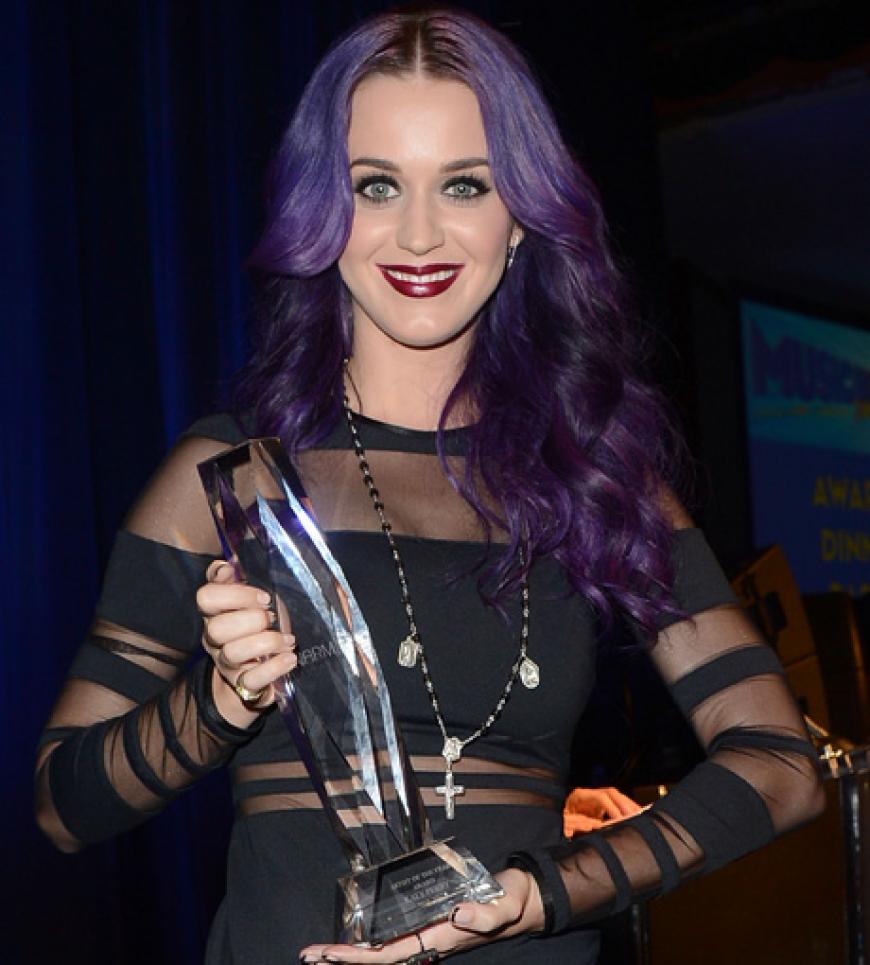 Stolz wie Oskar: Katy Perry wurde mit einem der begehrten Awards ausgezeichnet