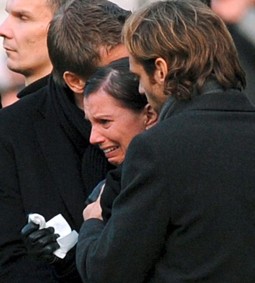 Robert Enke litt an Depressionen. Die Liebe seiner Frau und seiner Familie konnte ihn nicht retten. Er wurde nur 32 Jahre alt