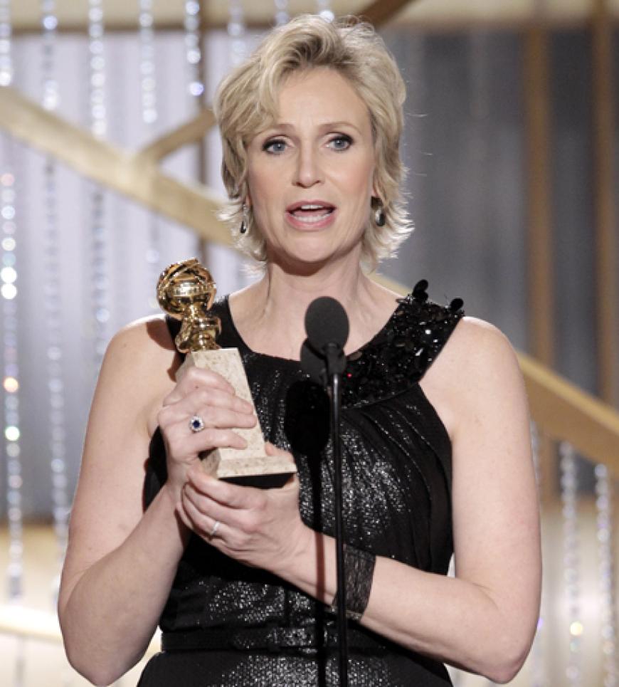 Beste Nebendarstellerin in einer Mini-Serie ist Jane Lynch aus