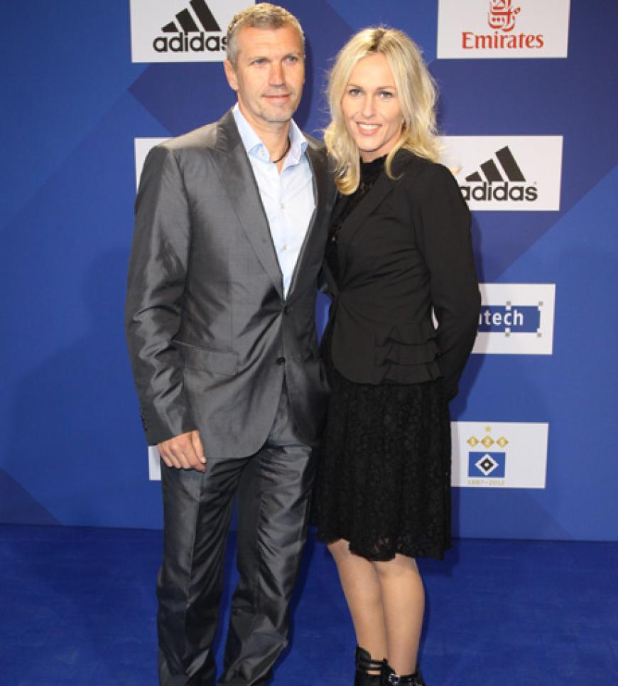Ex-HSV-Kicker Thomas von Heesen mit Sylvia Reinicke