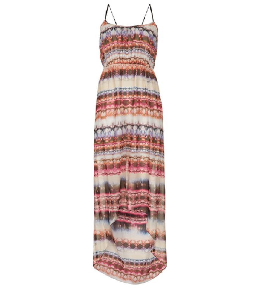 Vokuhila! Das Batik-Maxikleid mit Trägern ist vorne kürzer als hinten. Erhältlich über topshop.com, derzeit im Sale für ca. 40 Euro