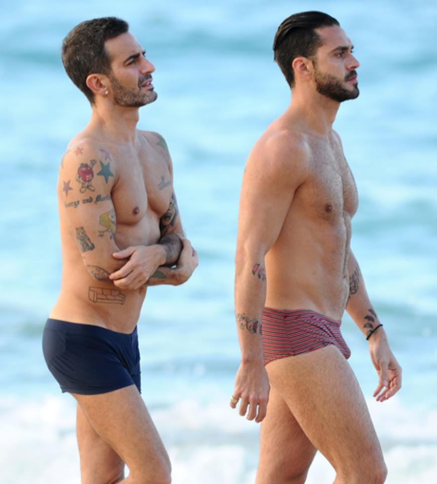 Ist das Wasser etwas zu kalt? Marc Jacobs fröstelt