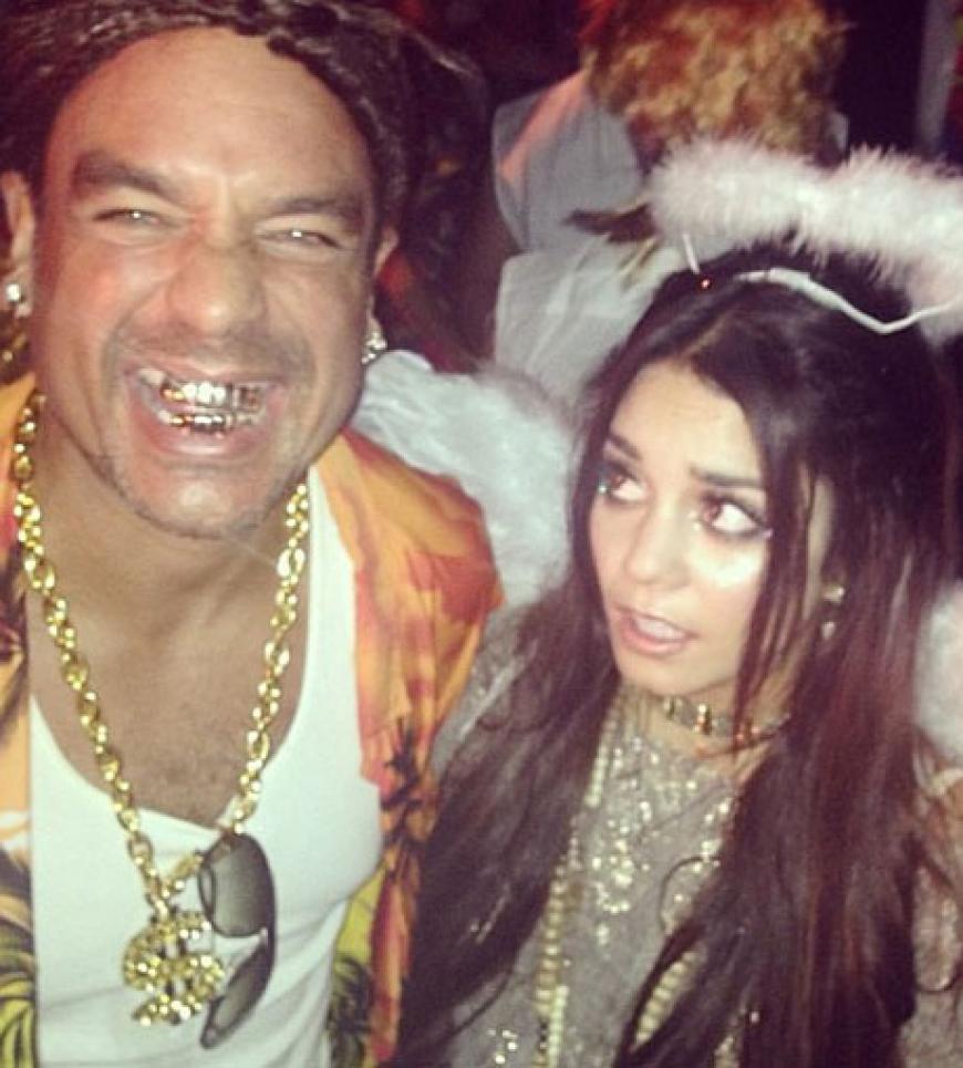 Engelsgleich: Vanessa Hudgens und ihr Manager als Charakter aus ihrem Film