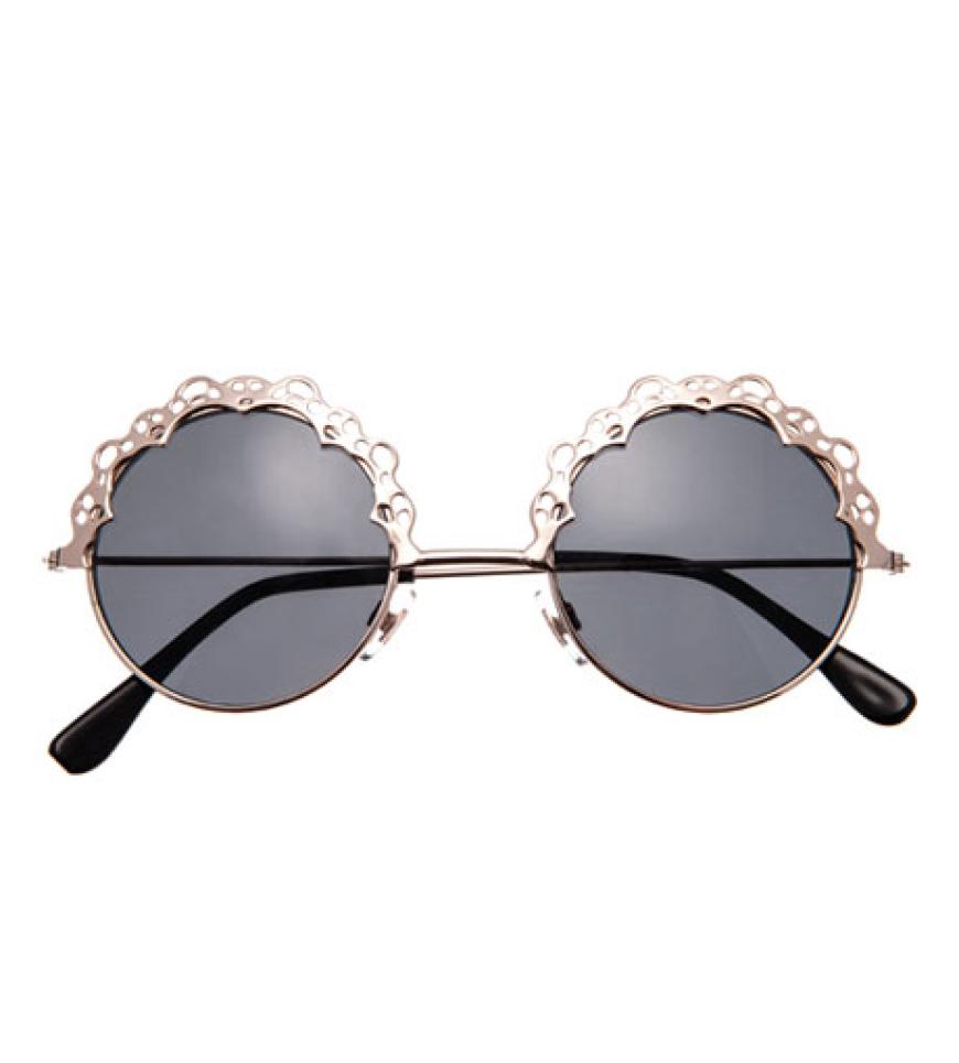 Sonnenbrille für den Hippie-Look über asos.de, ca. 21 Euro
