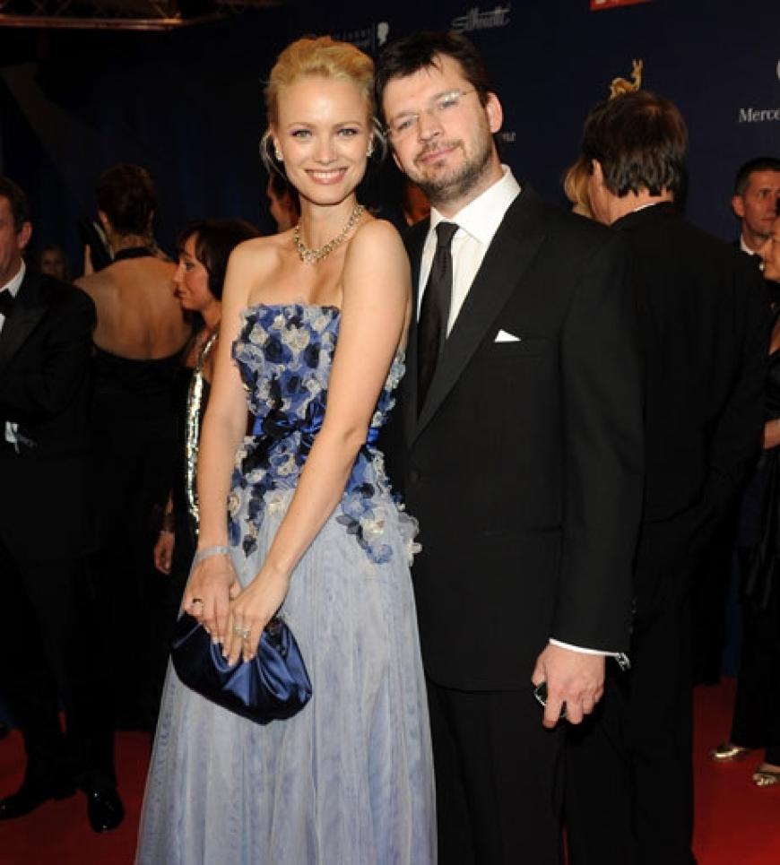 Ganz verliebt: Model Franziska Knuppe mit Ehemann Christian Moestl