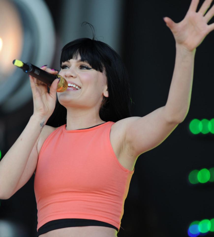 Sängerin Jessie J performte gut gelaunt ihre Hits