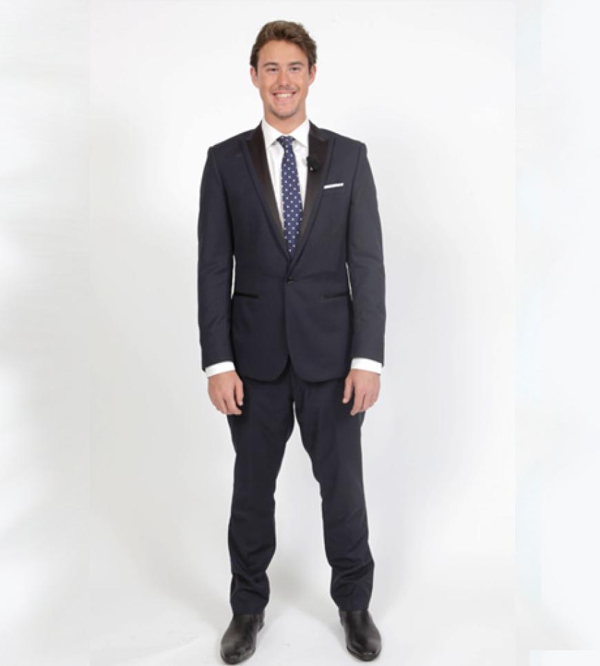 Kaum wieder zu erkennen! Sven könnte als echter Business-Mann durchgehen