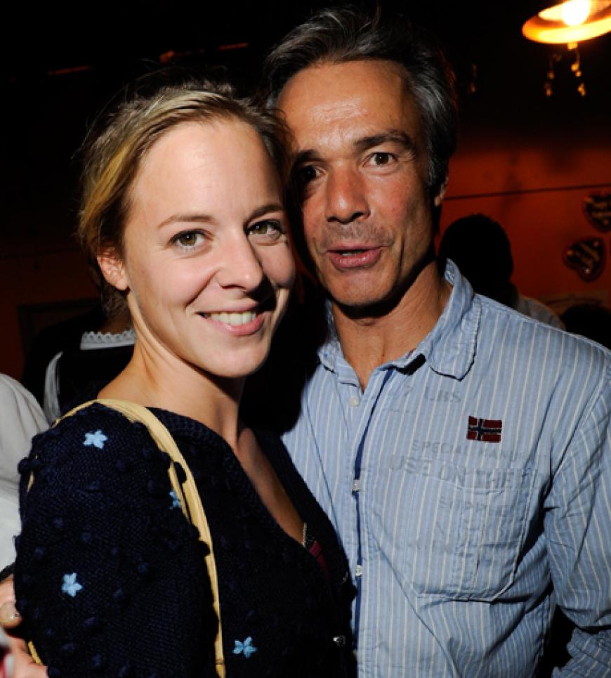 Auch in Wiesn-Stimmung: Bernadette Heerwagen und Schauspieler Hannes Jaenicke
