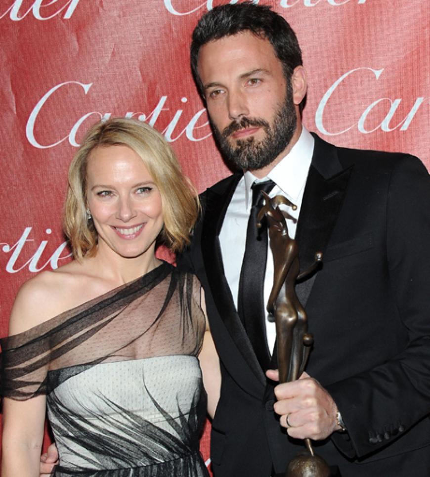 Amy Ryan und strahlte mit dem Award um die Wette